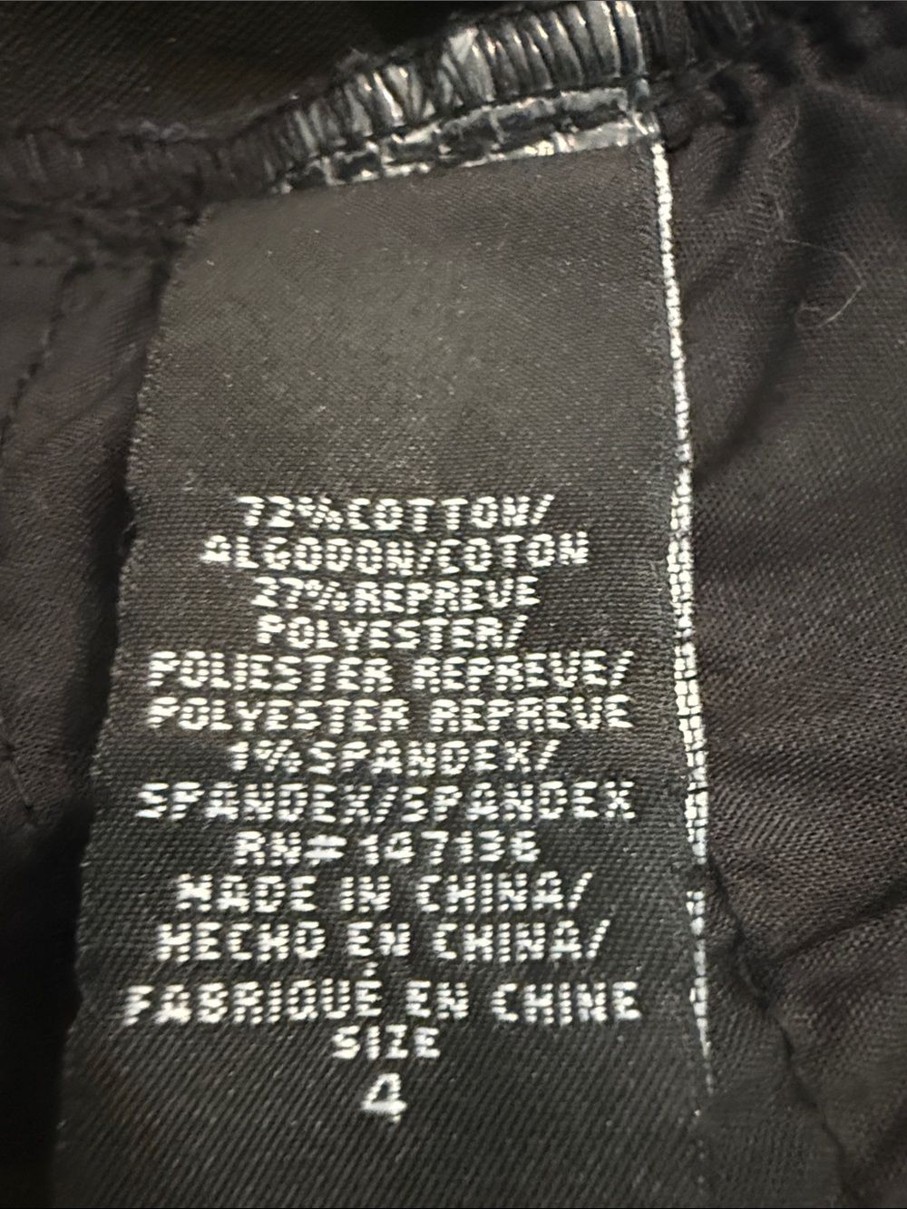 1822 Denim Black Mid-Rise Skinny Jeans raw hem stretch - Picture 9 of 10